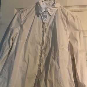 Women’s white cotton button down.